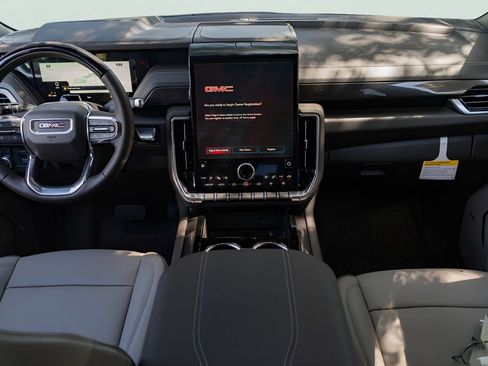 New 2026 GMC Yukon XL Elevation w/ Elevation Premium Package AWD/4WD image 19