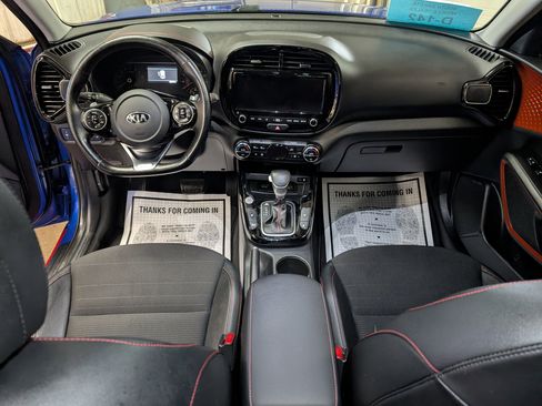 Used 2021 Kia Soul Turbo image 11