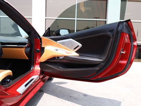 Used 2023 Chevrolet Corvette Stingray Premium Cpe w/ Z51 Performance Package RWD image 44