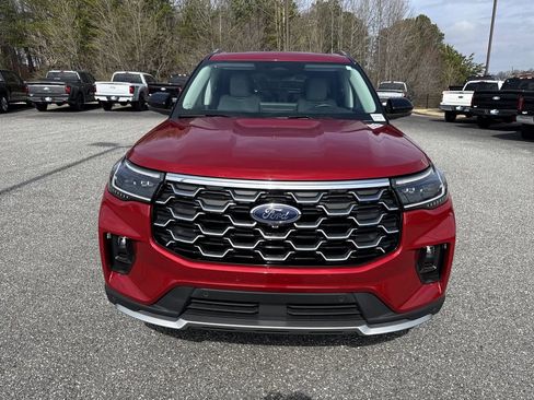 Used 2025 Ford Explorer Platinum w/ LUX Leather Package image 2