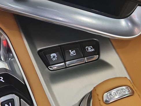 Used 2022 Chevrolet Corvette Stingray Preferred Conv w/ Z51 Performance Package RWD image 22