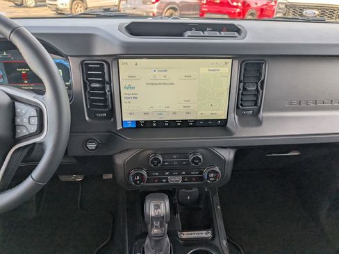 New 2026 Ford Bronco Big Bend AWD/4WD image 13