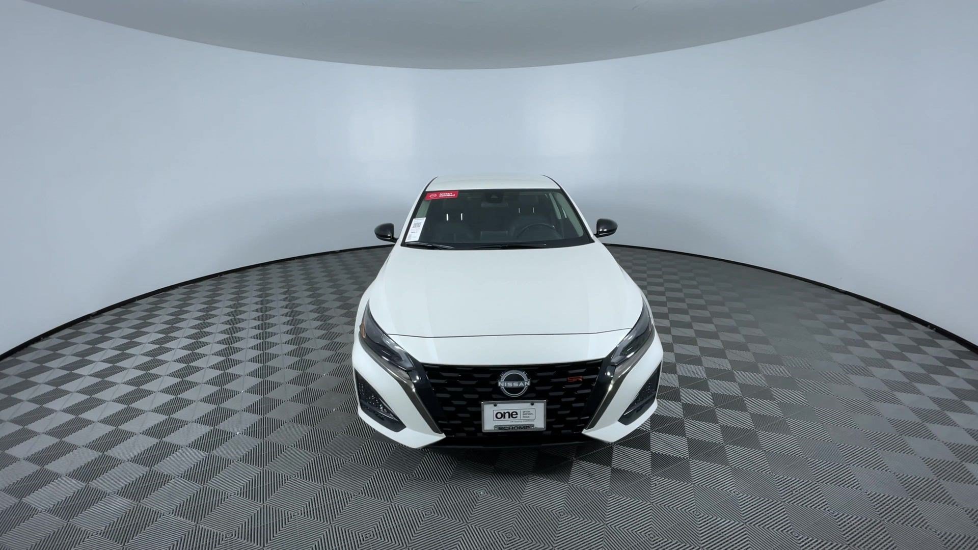 Certified 2025 Nissan Altima 2.5 SR AWD/4WD image 3