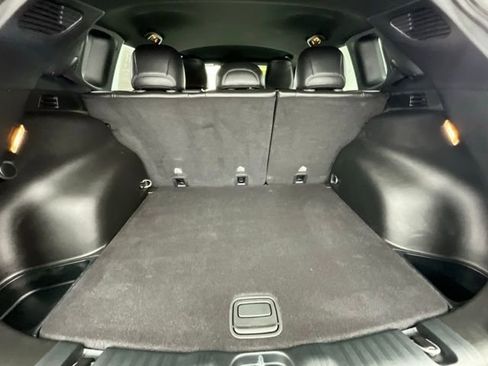 Used 2025 Jeep Compass Latitude image 19