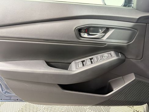 Used 2024 Honda Accord EX image 10