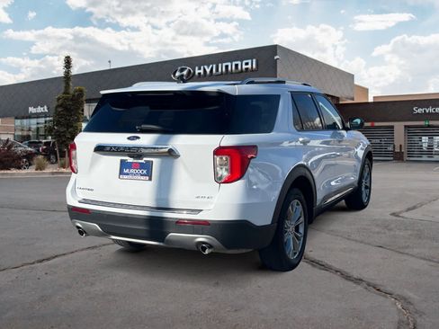 Used 2023 Ford Explorer Limited image 5