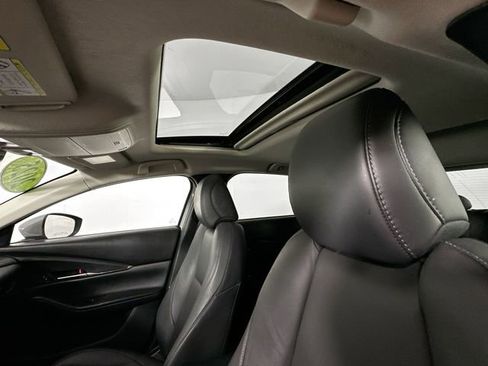 Used 2025 MAZDA CX-30 AWD 2.5 S w/ Preferred Package image 18