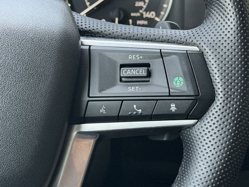Used 2023 Mitsubishi Outlander SE AWD/4WD image 16