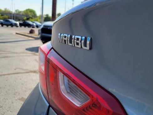 Used 2025 Chevrolet Malibu LT FWD image 26