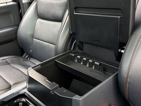 Used 2024 Ford F250 Lariat w/ Lariat Ultimate Package image 37