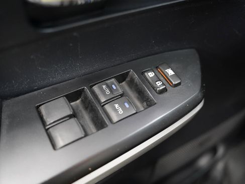 Used 2015 Toyota Tundra 1794 Edition image 27