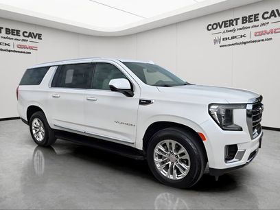 Used 2022 GMC Yukon XL SLT w/ SLT Premium Package