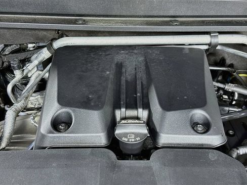 Certified 2023 Chevrolet Colorado Z71 w/ Advanced Trailering Package AWD/4WD image 32