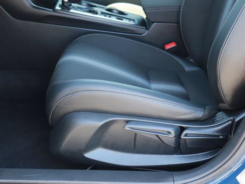 Certified 2025 Honda Civic Sport image 11
