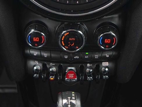 Used 2019 MINI Cooper S w/ Signature Upholstery Package image 21