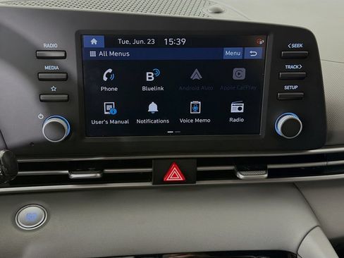 Used 2023 Hyundai Elantra SEL FWD image 33