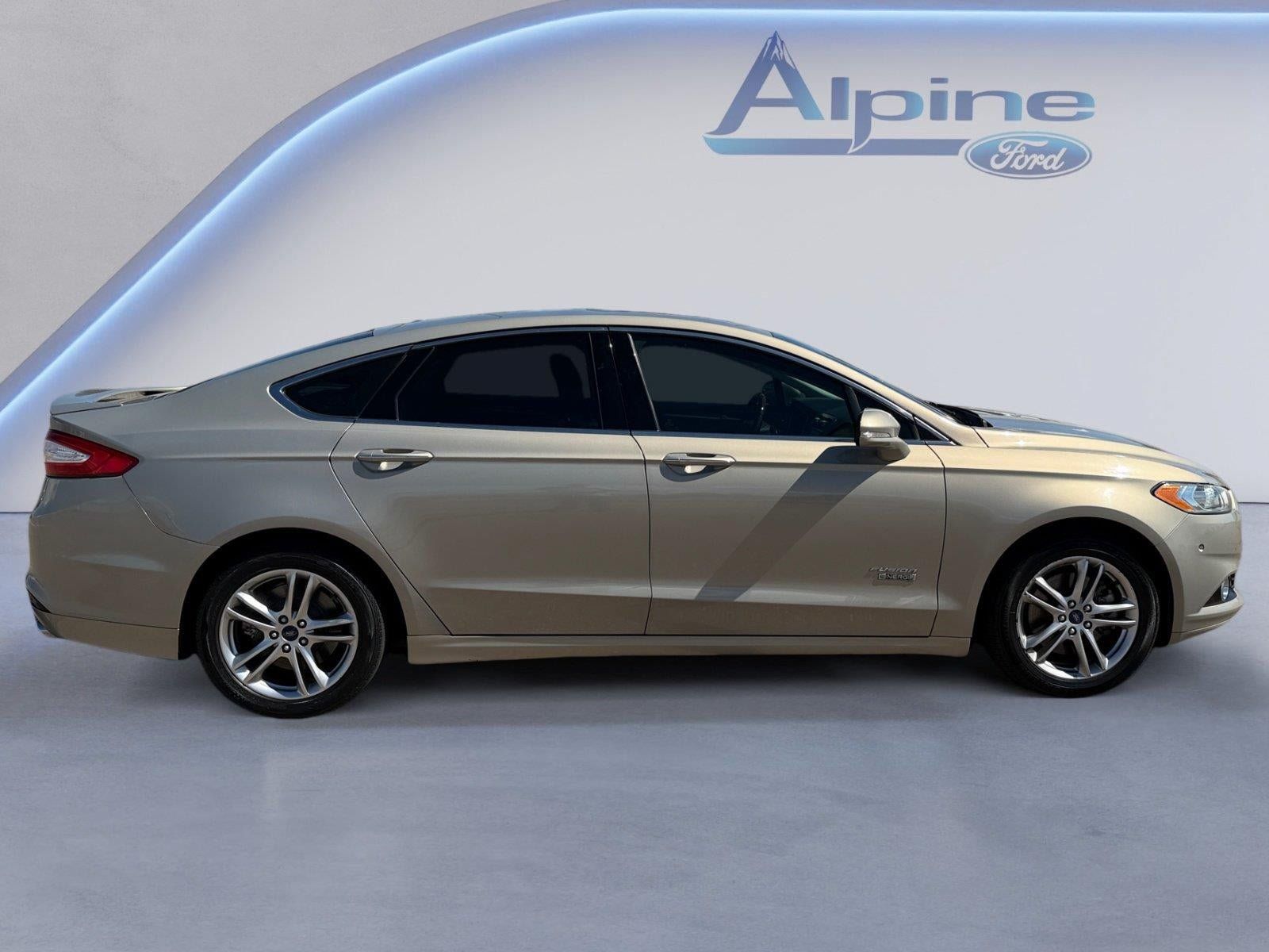 Used 2016 Ford Fusion Energi Titanium w/ Driver Assist Package FWD image 6