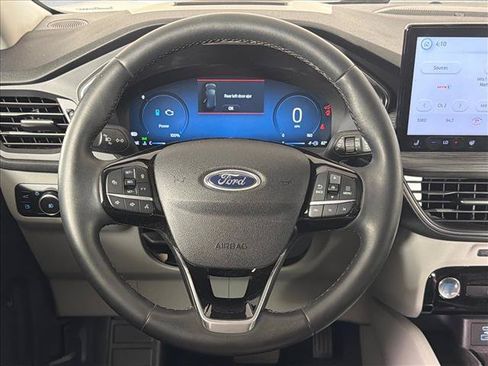 Used 2023 Ford Escape SE w/ PHEV Premium Package FWD image 25