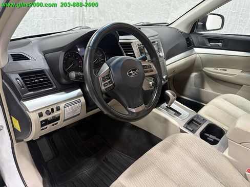 Used 2012 Subaru Legacy 2.5i Premium AWD/4WD image 3