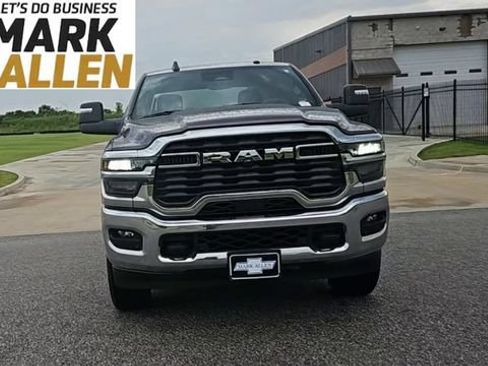 Used 2025 RAM 2500 Big Horn AWD/4WD image 3