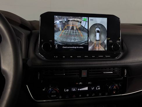Used 2023 Nissan Rogue Platinum w/ Platinum Premium Package FWD image 19