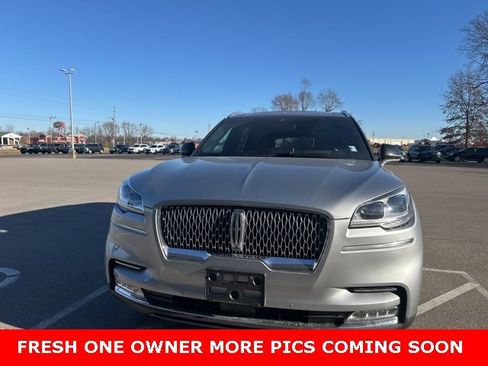 Used 2023 Lincoln Aviator Reserve w/ Equipment Group 201A image 3
