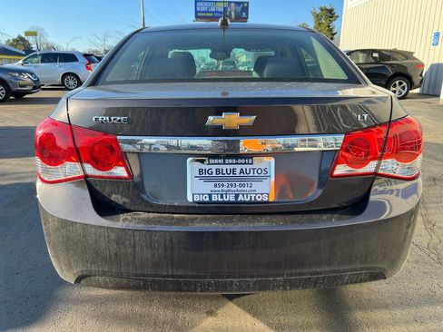 Used 2016 Chevrolet Cruze LT image 4