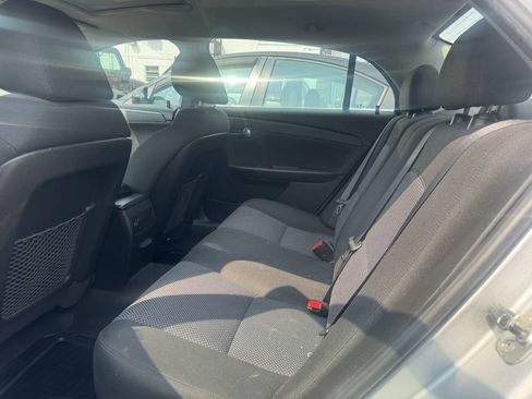 Used 2010 Chevrolet Malibu LT w/ Power Convenience Package FWD image 8