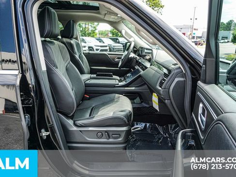 Used 2025 INFINITI QX80 Luxe w/ Exterior Package AWD/4WD image 24