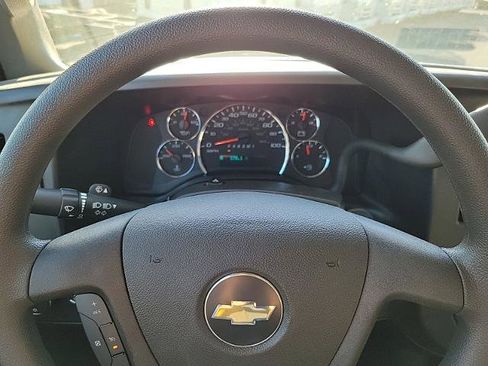 New 2024 Chevrolet Express 2500 w/ Driver Convenience Package image 20