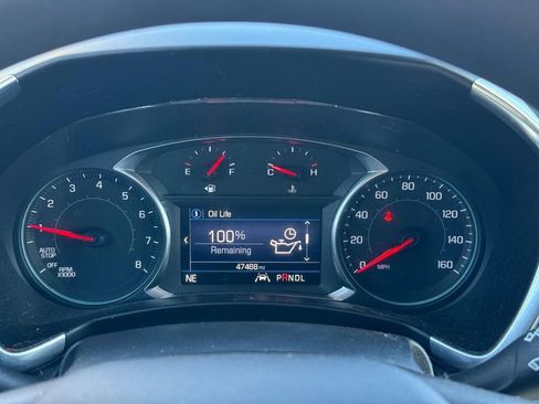 Used 2020 Chevrolet Equinox LT w/ LPO, Floor Liner Package image 17