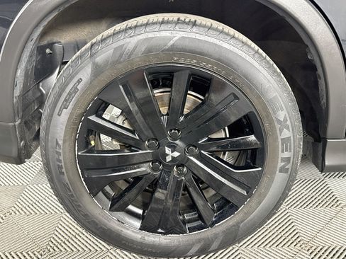 Used 2023 Mitsubishi Outlander Sport ES AWD/4WD image 30