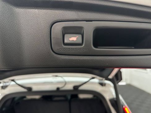 Used 2025 Honda CR-V Sport Touring image 37