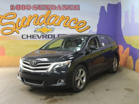 Used 2015 Toyota Venza Limited AWD/4WD image 2
