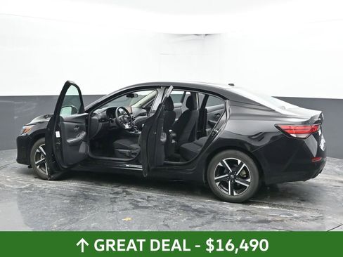 Used 2024 Nissan Sentra SV image 58