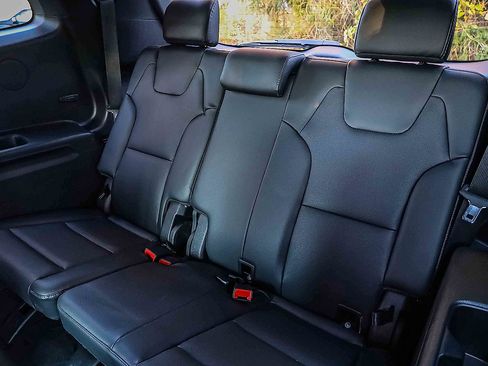 Used 2023 Kia Telluride EX X-Line image 24