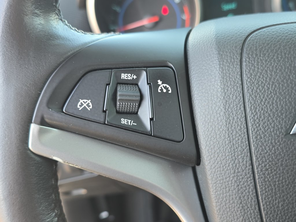 Used 2011 Chevrolet Cruze Eco FWD image 18