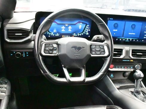 Used 2024 Ford Mustang Premium image 20