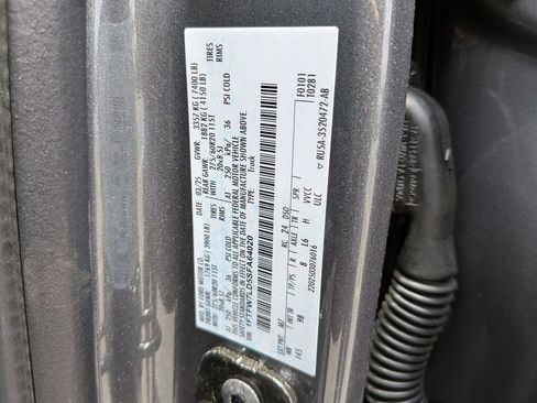 Certified 2025 Ford F150 Platinum w/ Equipment Group 702A High AWD/4WD image 39