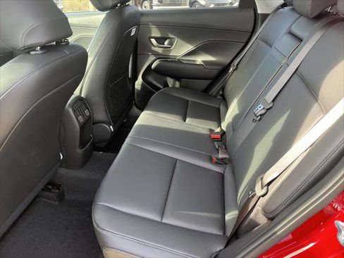 New 2026 Hyundai Kona Limited FWD image 5