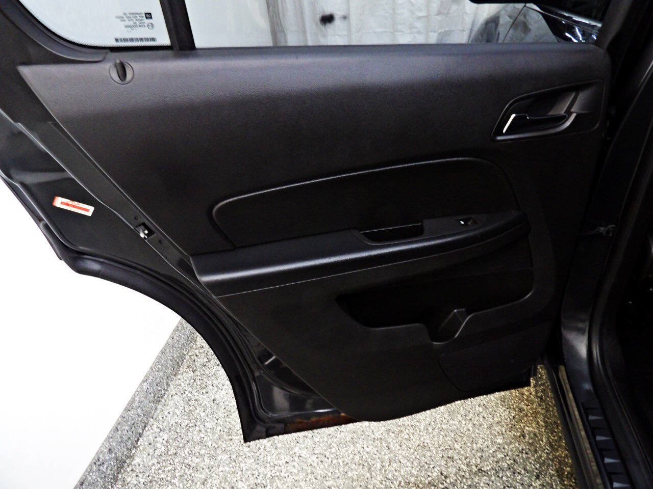 Used 2013 Chevrolet Equinox LS FWD image 9