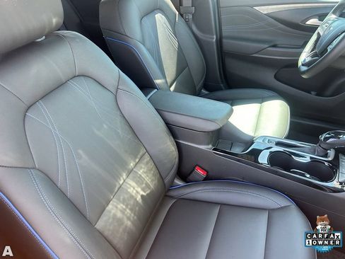 Used 2026 Buick Envista Sport Touring w/ Advanced Safety Package FWD image 11