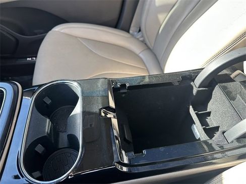 Certified 2022 Lincoln Nautilus Reserve image 26