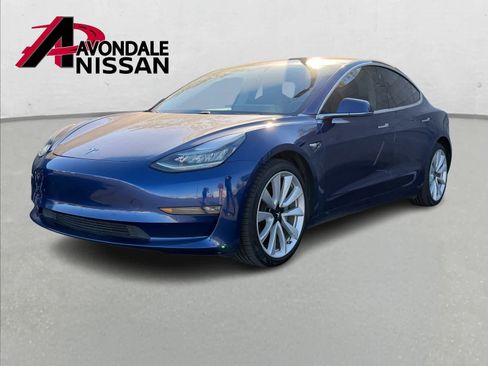 Used 2018 Tesla Model 3 Long Range image 2