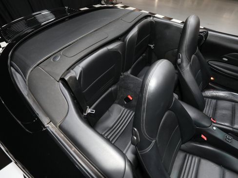 Used 2003 Porsche 911 Carrera 4 AWD/4WD image 49