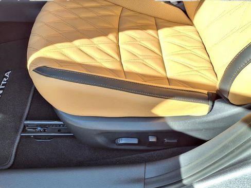 New 2025 Nissan Sentra SV w/ SV Premium Package image 13