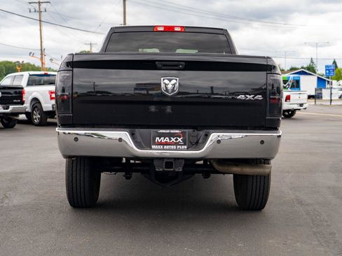 Used 2016 RAM 3500 Tradesman w/ Chrome Appearance Group AWD/4WD image 11