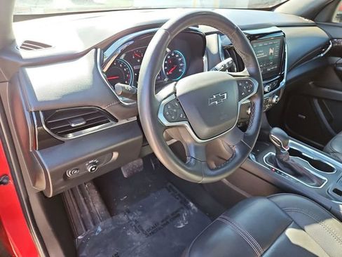 Certified 2023 Chevrolet Traverse RS image 11
