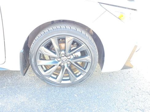 Certified 2024 Toyota Corolla SE FWD image 27
