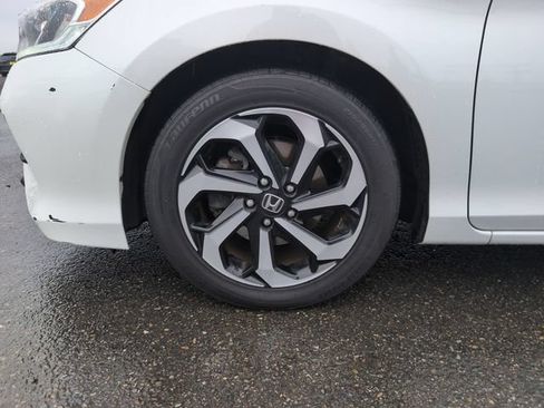 Used 2017 Honda Accord EX-L image 30